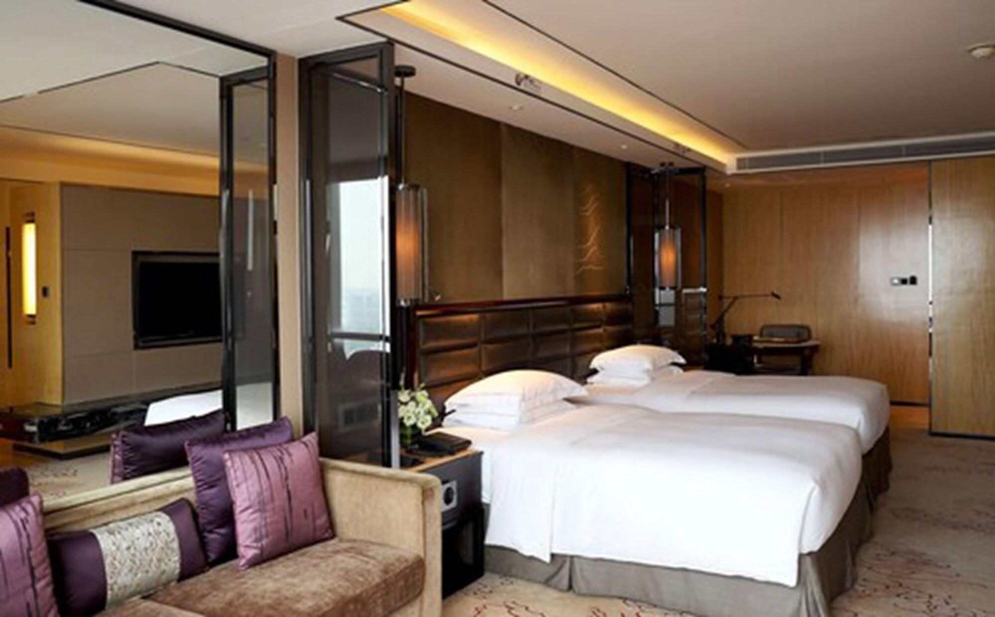 Hilton Zhongshan Downtown Екстер'єр фото