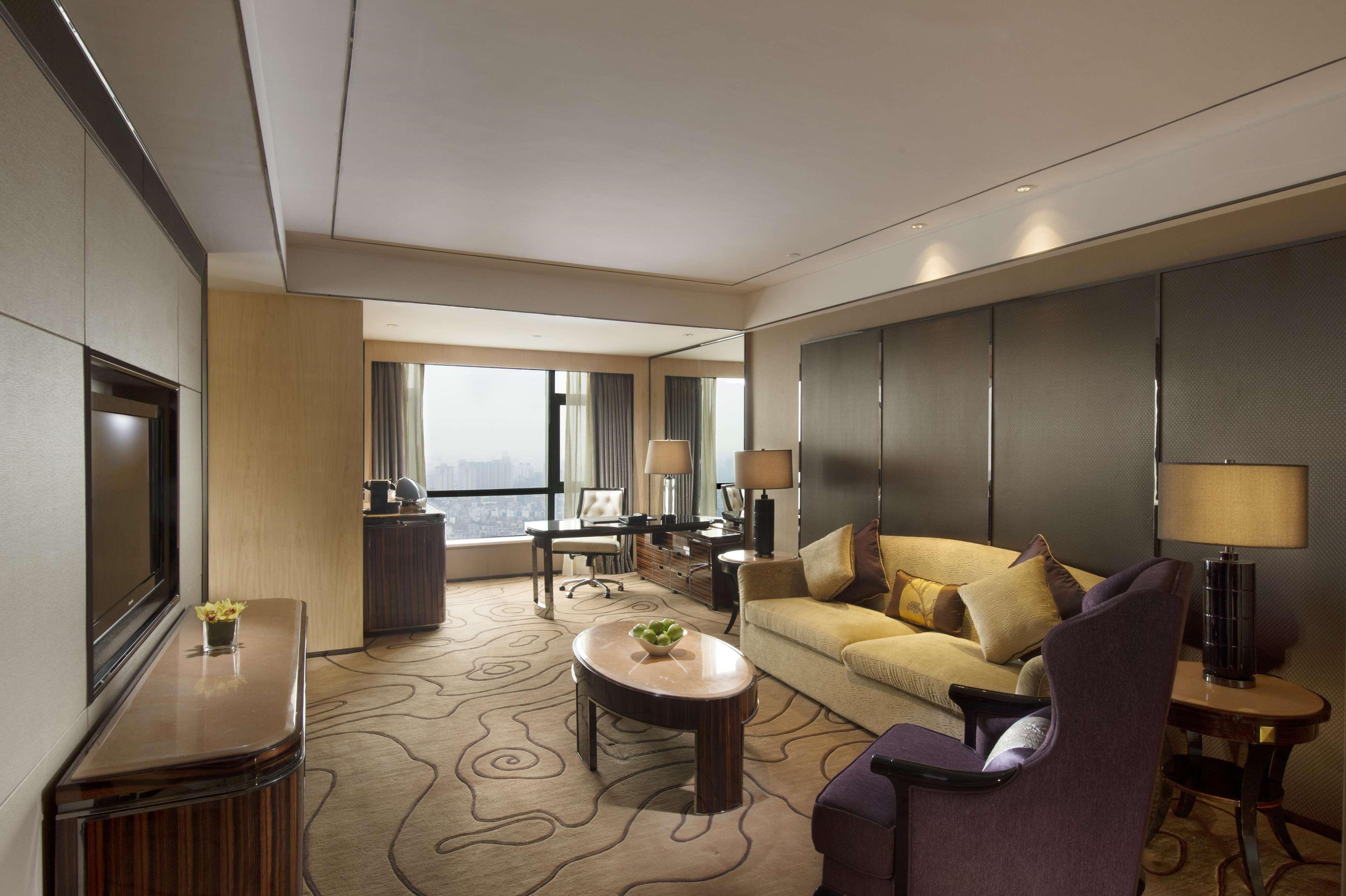 Hilton Zhongshan Downtown Екстер'єр фото